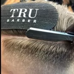 Фото Липучка-фиксатор для волос Tru Barber - 2