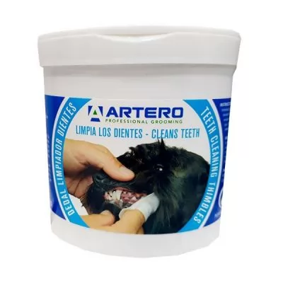 Все фото Салфетки на палец для чистки зубов собак Artero 50 шт.